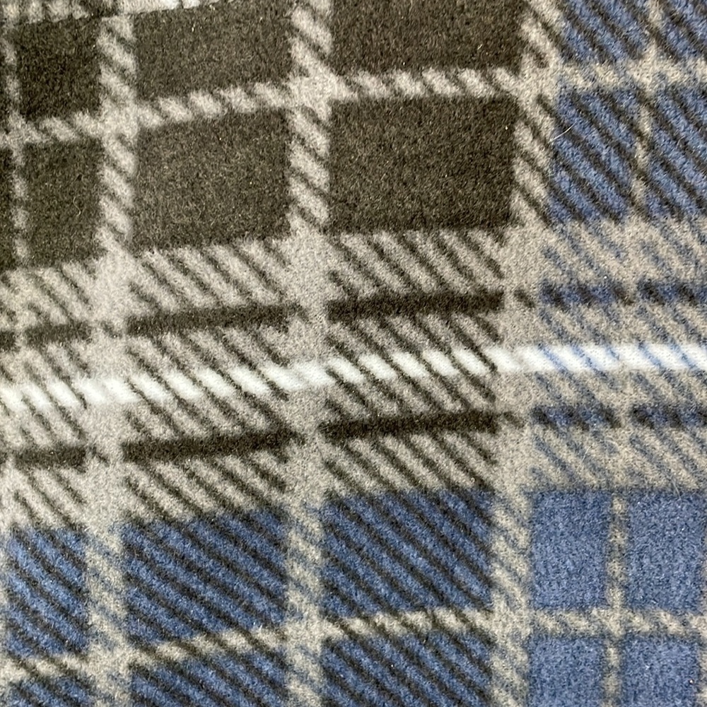 Freedom Foundry Blue and Gray Plaid Super Plush Men's Shirt Jacket - Size XXL - Picture 8 of 15